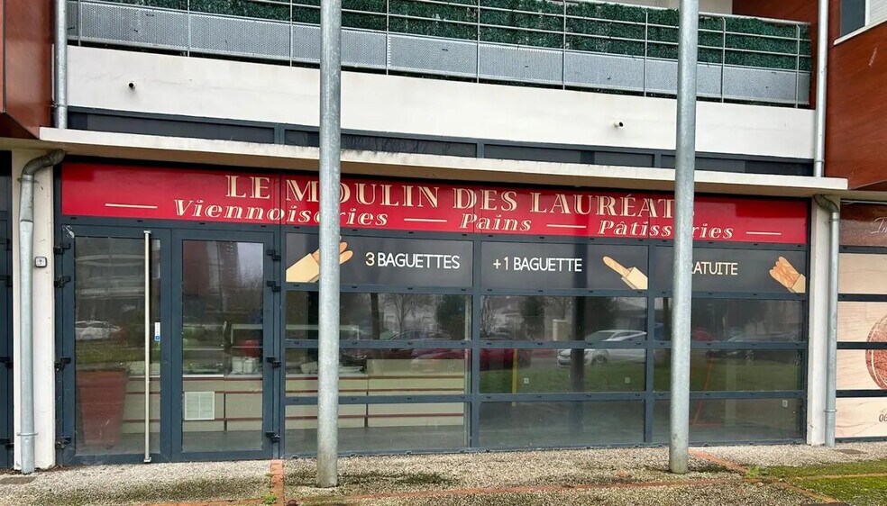 6 Boulevard Albert Camus, La Salvetat-Saint-Gilles for sale - Primary Photo - Image 1 of 8