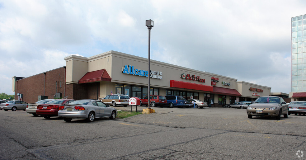 4400-4420 Belden Village St NW, Canton, OH for sale - Primary Photo - Image 1 of 1