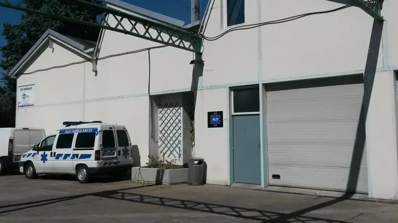 Industrial in Vénissieux to rent - Building Photo - Image 2 of 3