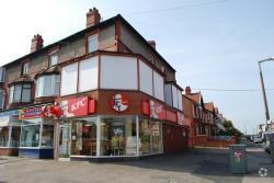 53 Whitegate Dr, Blackpool for rent - Primary Photo - Image 1 of 2