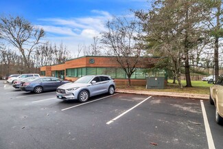 More details for 3 Northwestern Dr, Bloomfield, CT - Office/Medical for Rent