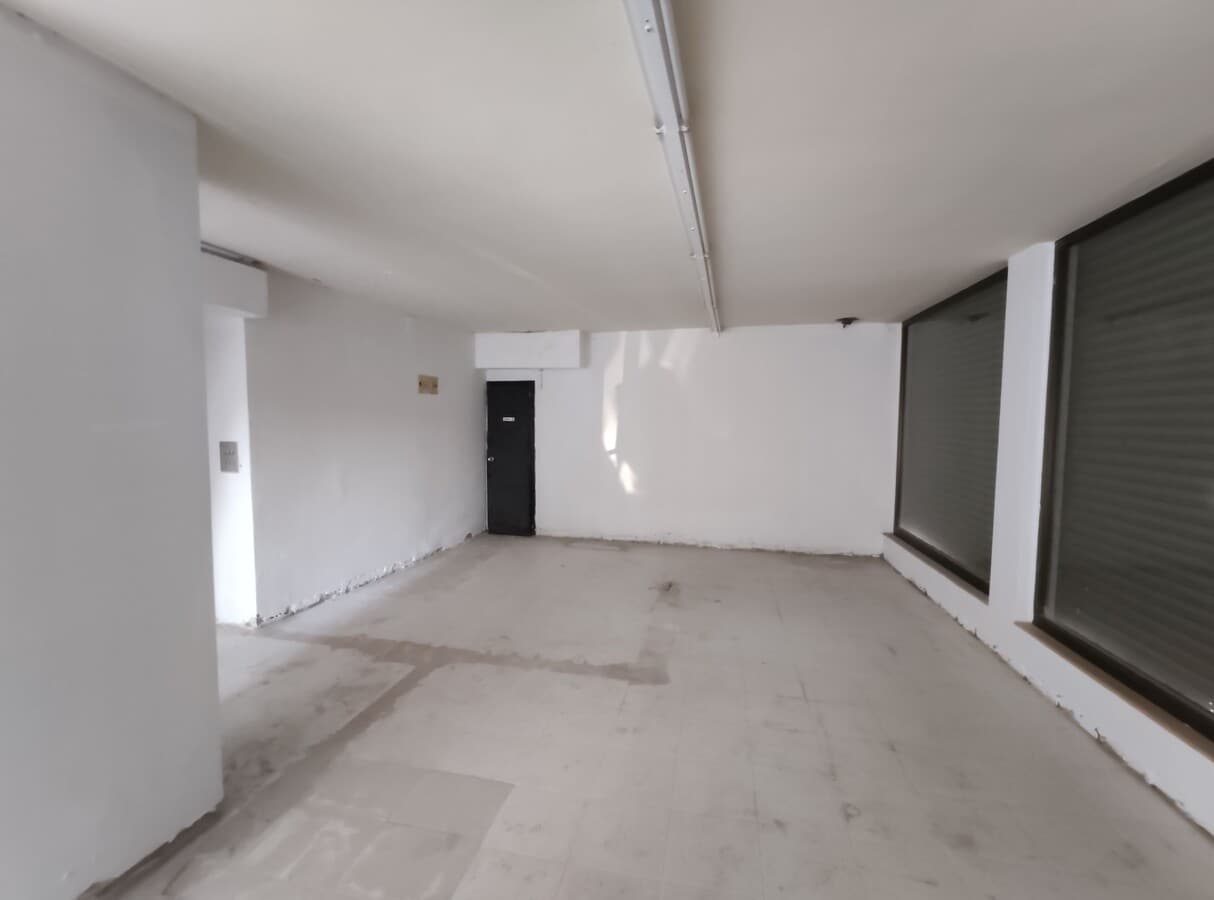 Lleida, LER 25005 - Unit 01 -  - Interior Photo - Image 2 of 5