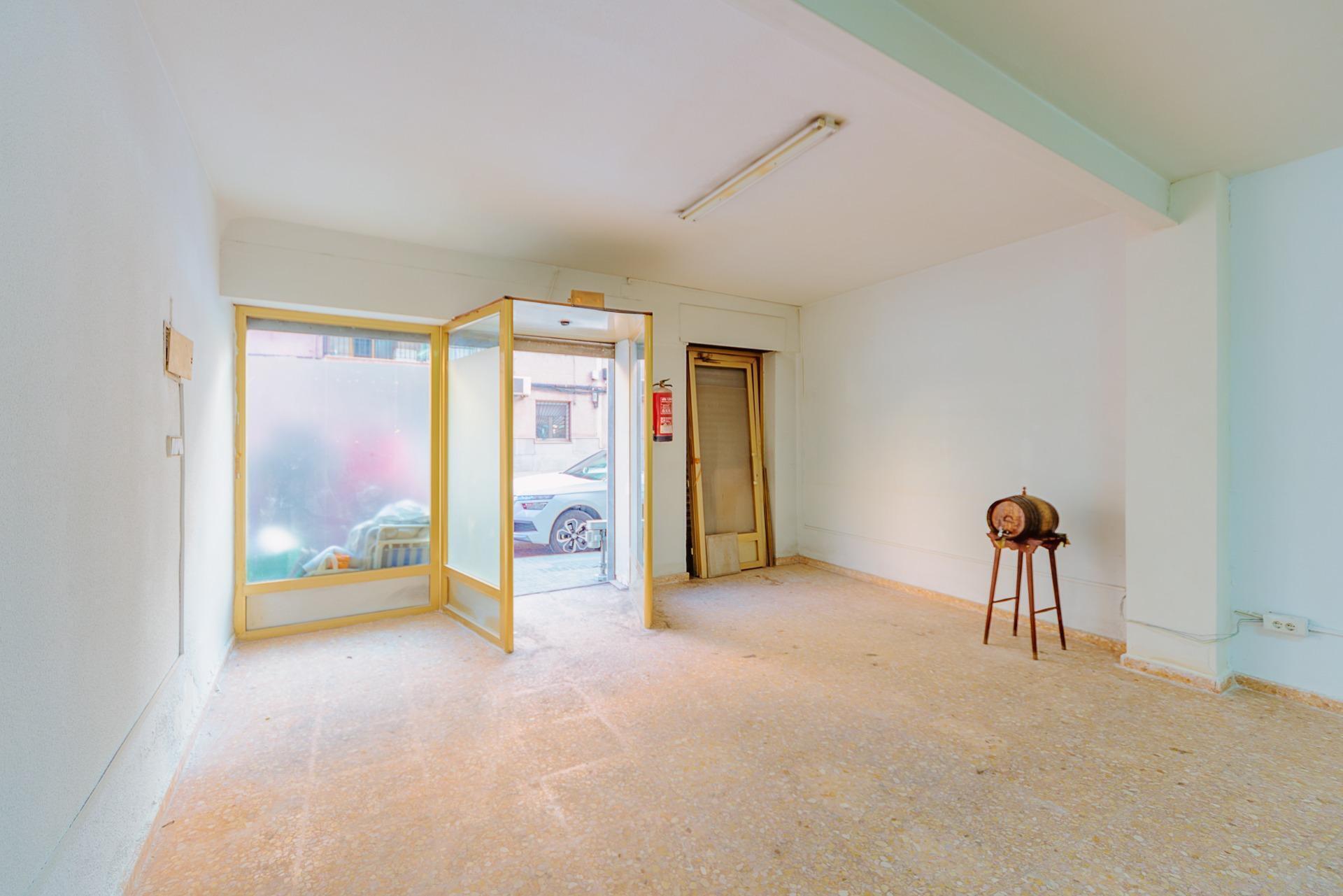 Carrer Monserrate Guilabert Valero, 77, Elche, Alicante for sale Interior Photo- Image 1 of 16