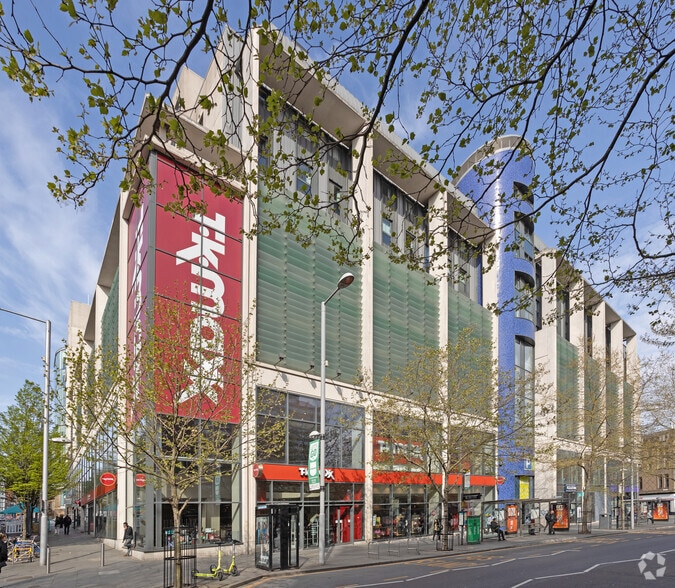 Milton St, Nottingham to rent - Building Photo - Image 3 of 8