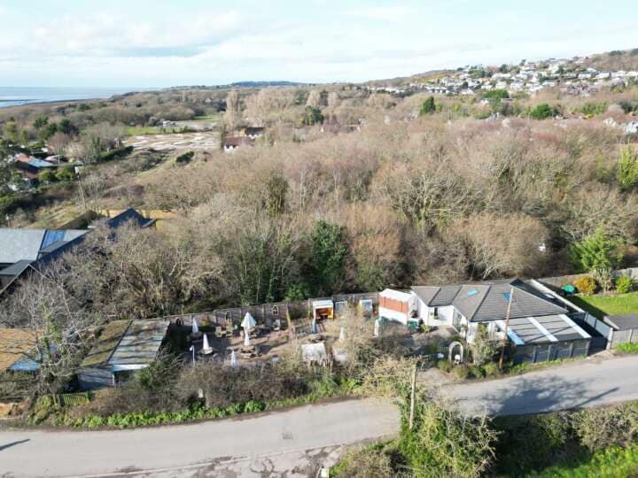 12 Banks Rd, Wirral for sale Primary Photo- Image 1 of 4