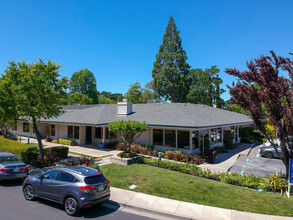 140 Town & Country Dr, Danville, CA for rent Building Photo- Image 1 of 7