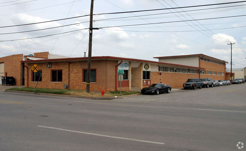 1837-1847 NW 5th St, Oklahoma City, OK for rent - Building Photo - Image 2 of 7