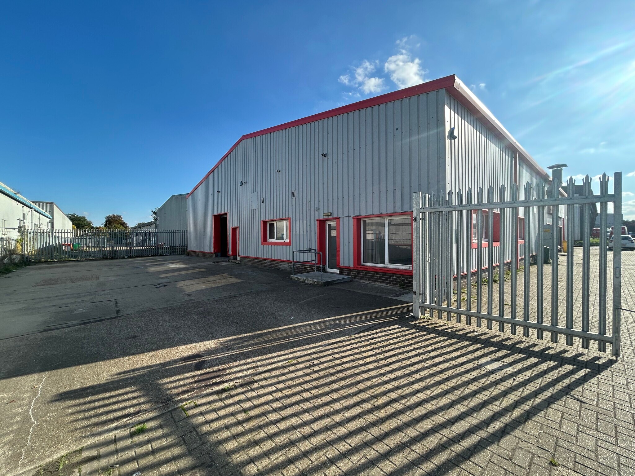 Bonham Dr, Sittingbourne to rent Primary Photo- Image 1 of 11