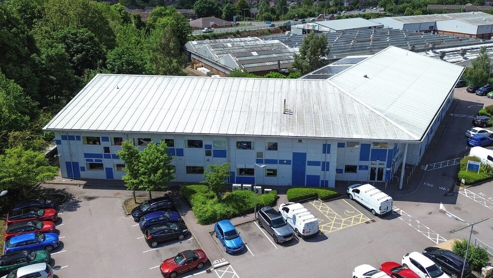 Cafferata Way, Newark to rent - Aerial - Image 3 of 11