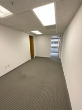 1718-1720 NW Peachtree St, Atlanta, GA for rent Interior Photo- Image 2 of 4