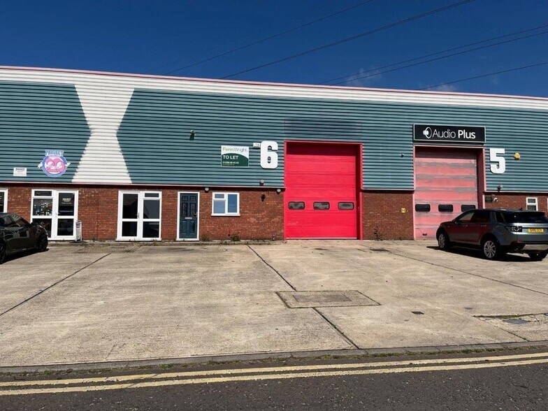 Grange Way, Colchester to rent - Building Photo - Image 3 of 15