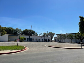 300-280 Skyway Dr, Camarillo, CA for rent Building Photo- Image 1 of 8