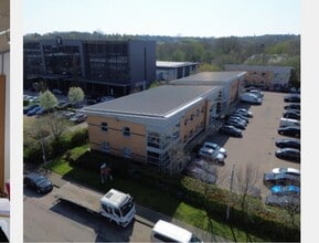 Centennial Ave, Borehamwood to rent Building Photo- Image 1 of 2