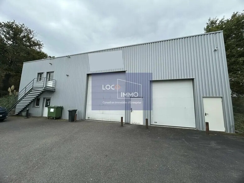 Light Industrial in Pessac to rent - Building Photo - Image 1 of 11