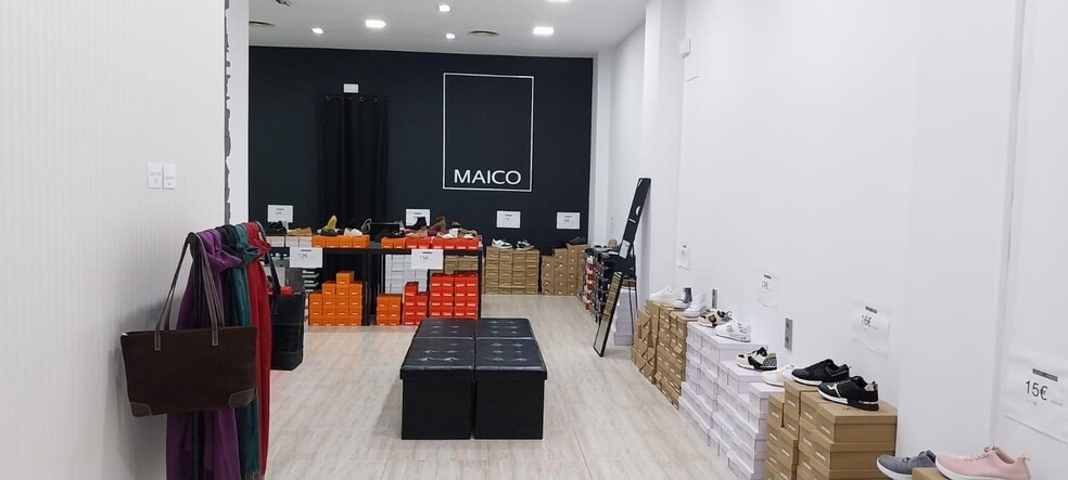 Blas, 38, Elche, Alicante for sale - Interior Photo - Image 2 of 20