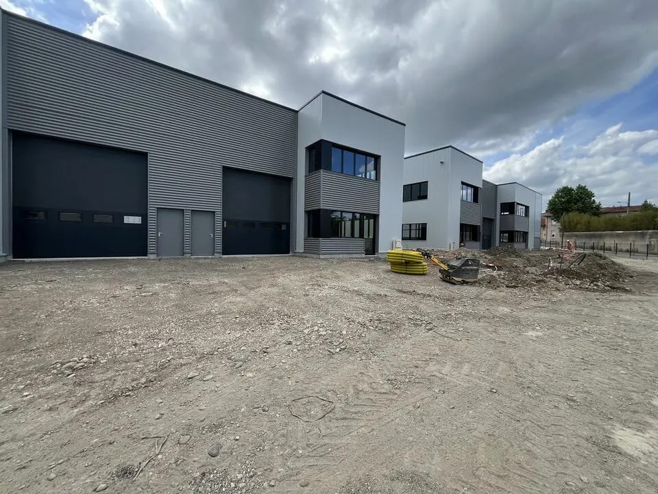 Vente Local d'activités 531 m² à 2 382 m² - Photo 1