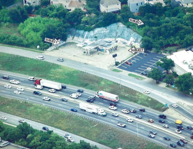 1221 S Interstate 35, Austin, TX for sale - Aerial - Image 1 of 1