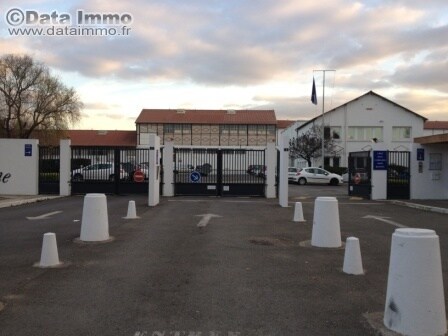 Office in Bezons to rent Building Photo- Image 1 of 4
