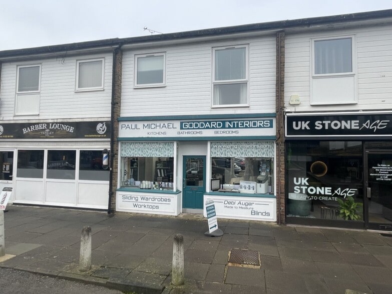 9 The Parade, Yateley for sale - Building Photo - Image 1 of 1