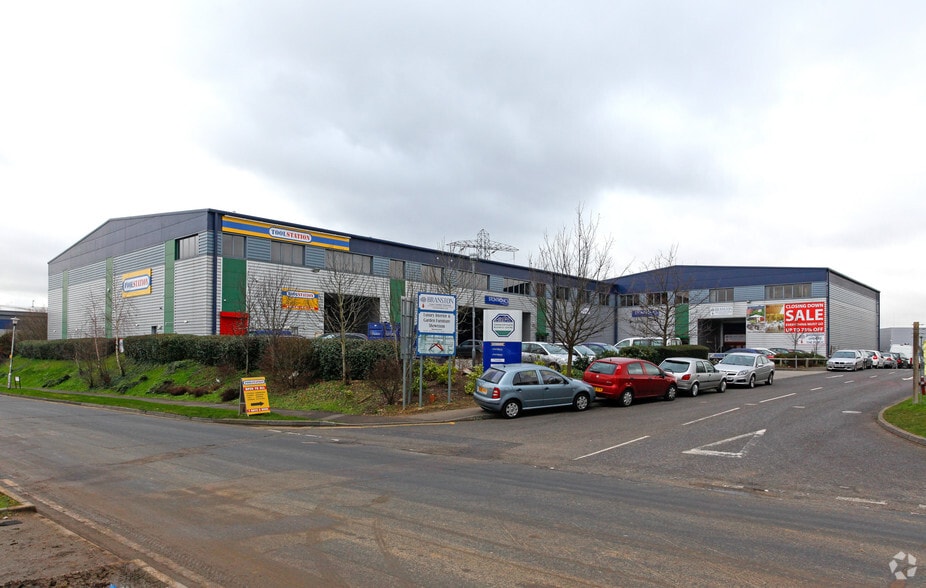 Cradock Rd, Reading for sale - Primary Photo - Image 1 of 1