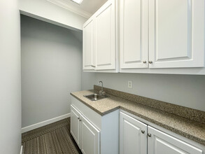 5620 Six Forks Rd, Raleigh, NC for rent Building Photo- Image 2 of 6