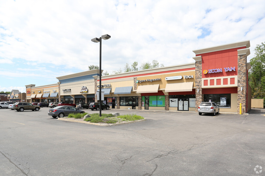 9370-9392 Transit Rd, East Amherst, NY for sale - Primary Photo - Image 1 of 1