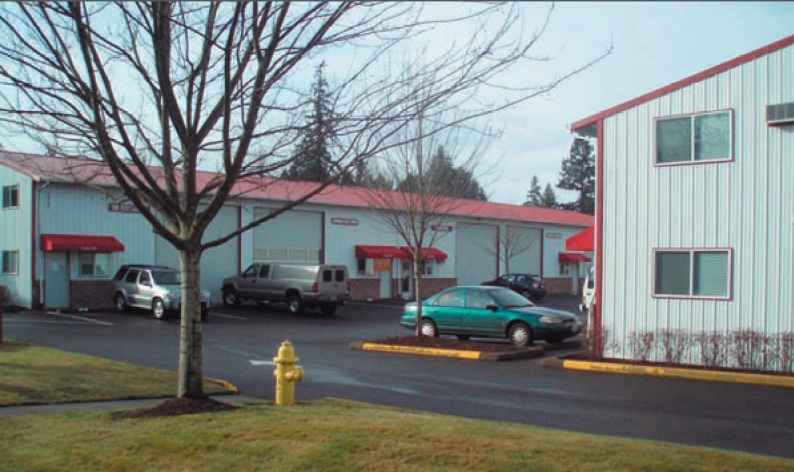 15615 SW 74th Ave, Tigard, OR for rent - Building Photo - Image 3 of 17