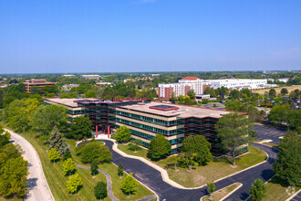 1 Overlook Pt, Lincolnshire, IL - aerial  map view - Image1