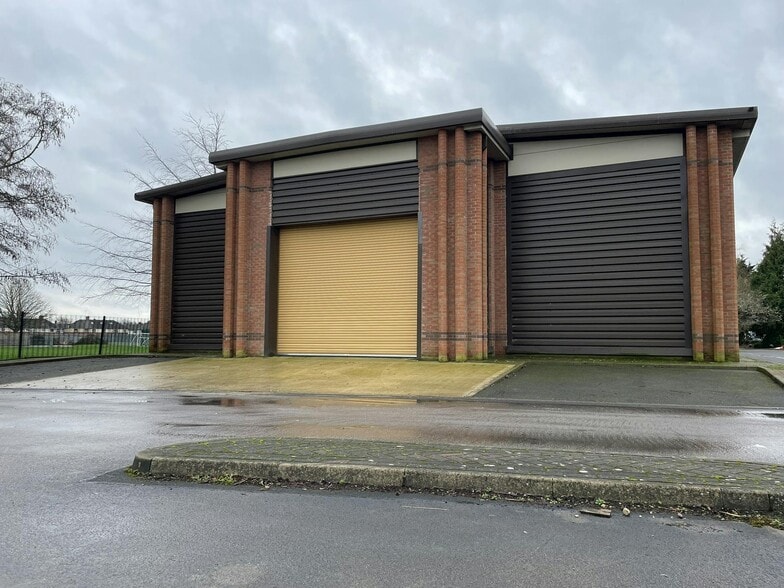 Rawcliffe Rd, Goole to rent - Building Photo - Image 2 of 3