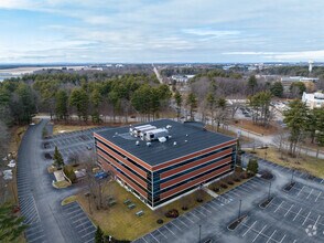 325 Corporate Dr, Portsmouth, NH - AERIAL  map view