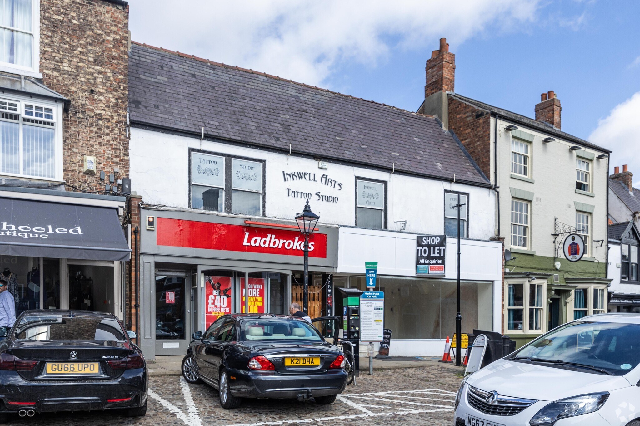 51-55 Market Pl, Thirsk for sale Primary Photo- Image 1 of 1