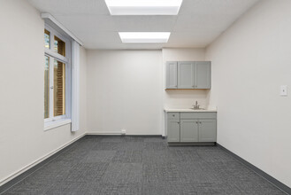 601-605 Market St, San Francisco, CA for rent Interior Photo- Image 1 of 2