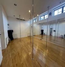 1-20 Beaverbank Pl, Edinburgh to rent Interior Photo- Image 2 of 4