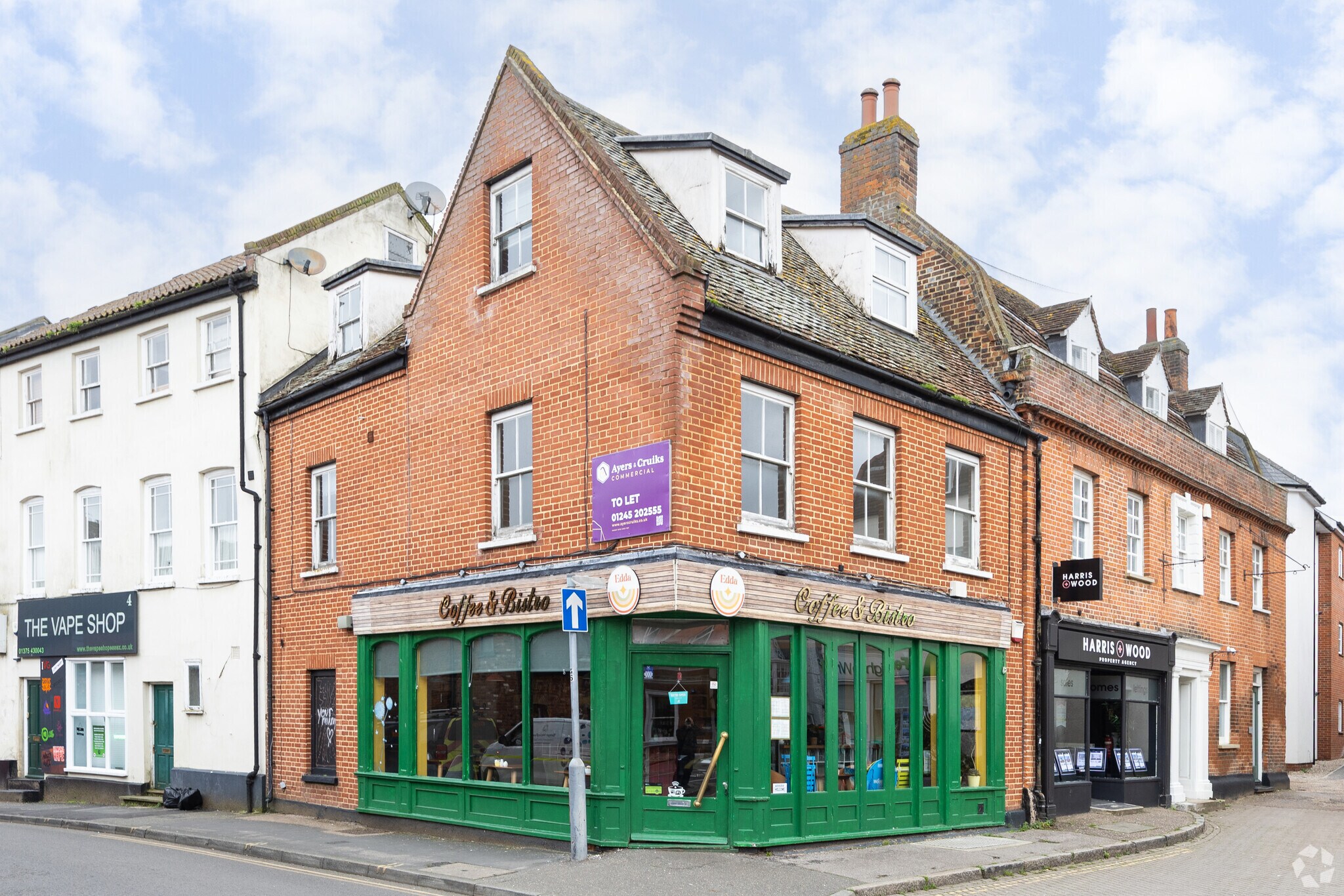 68 Newland St, Witham for sale Primary Photo- Image 1 of 1