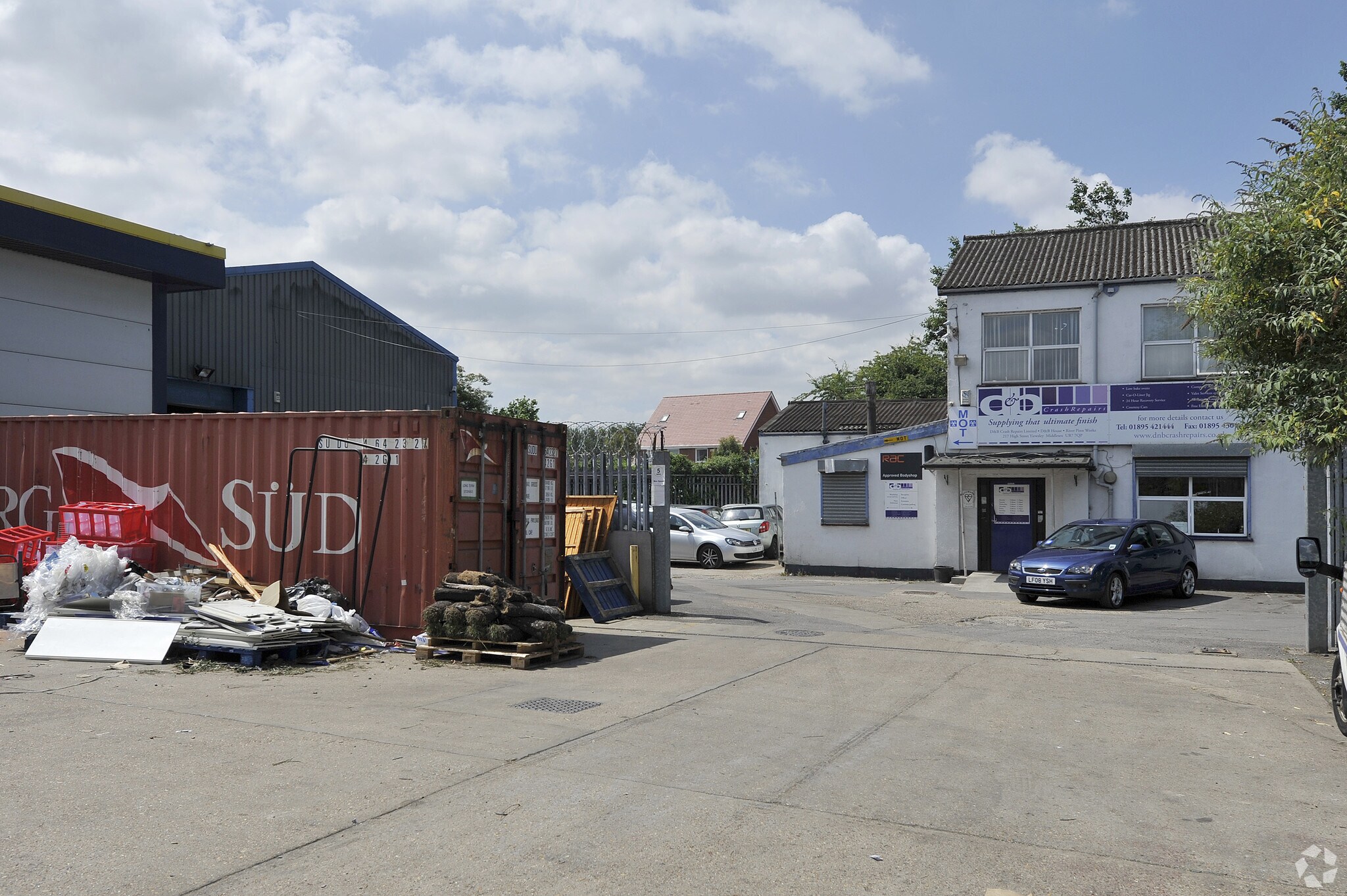 217 High St, West Drayton for sale Primary Photo- Image 1 of 1