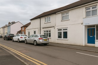 56 Arthur St, Gravesend to rent Building Photo- Image 2 of 4