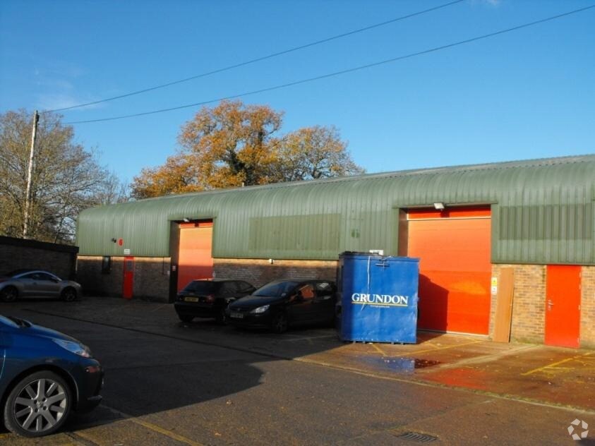 Bramley Rd, Tadley, RG26 5AT UK