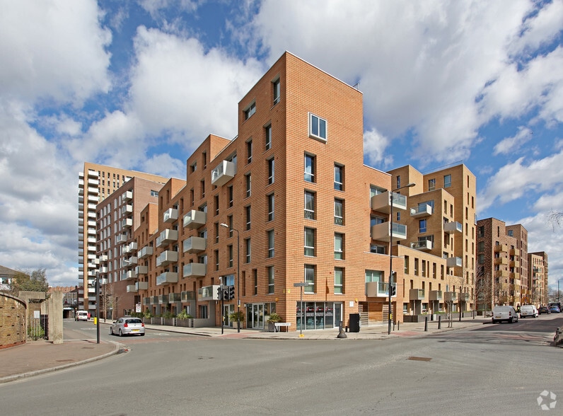 Devons Rd, London to rent - Primary Photo - Image 1 of 3