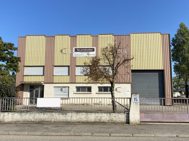 Industrial in Chassieu to rent - Building Photo - Image 2 of 20
