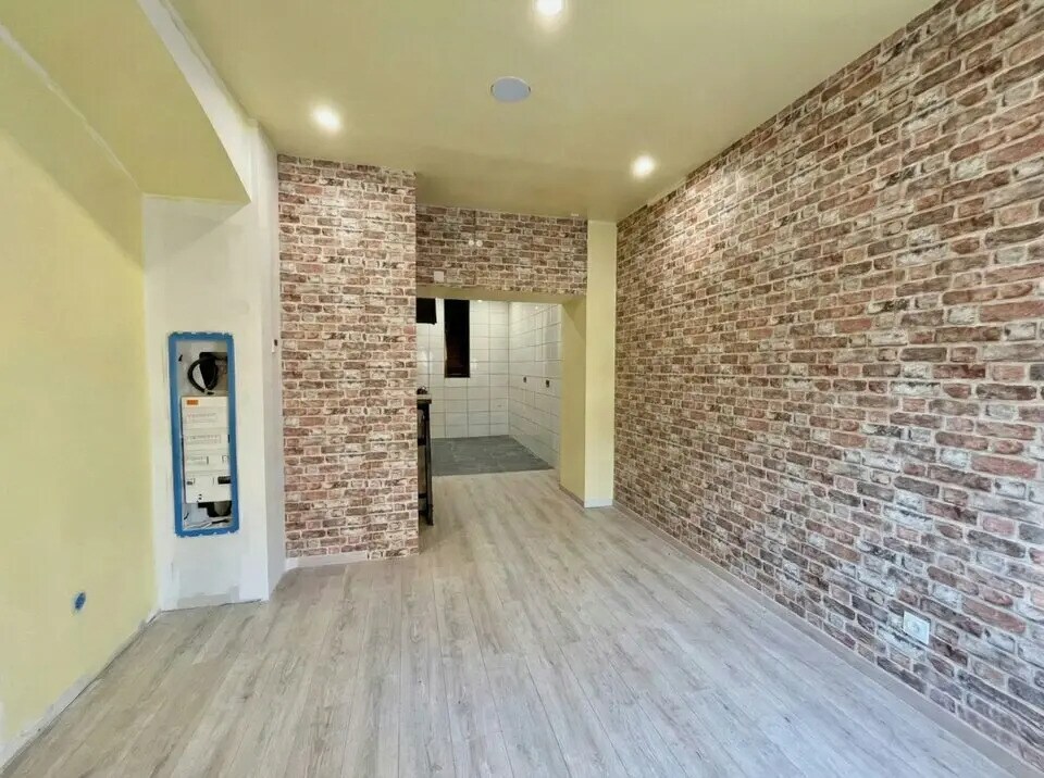 Location Commerce 38 m² - Photo 1