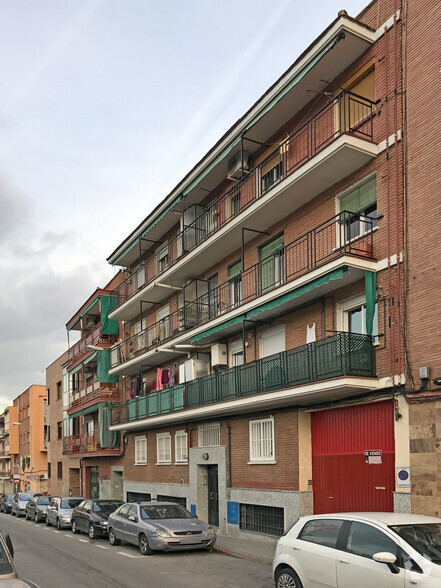 Calle José Maurelo, 15, Madrid, Madrid for sale - Primary Photo - Image 1 of 2