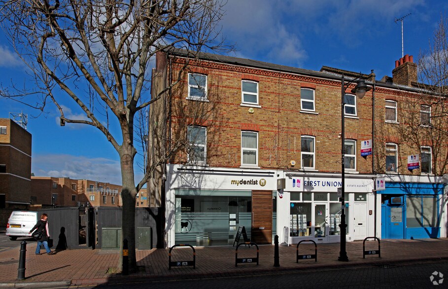 372 Old York Rd, London SW18 1SP Retail For Sale UK