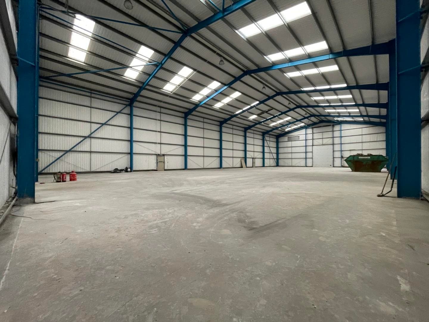 Dengemarsh Rd, Lydd to rent Interior Photo- Image 1 of 2