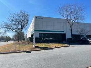 5673 Old Dixie Hwy, Forest Park, GA for rent Building Photo- Image 1 of 10