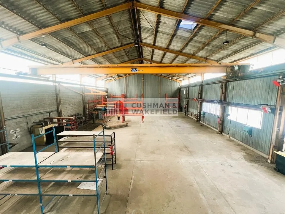 Vente Local d'activités 625 m² - Photo 1