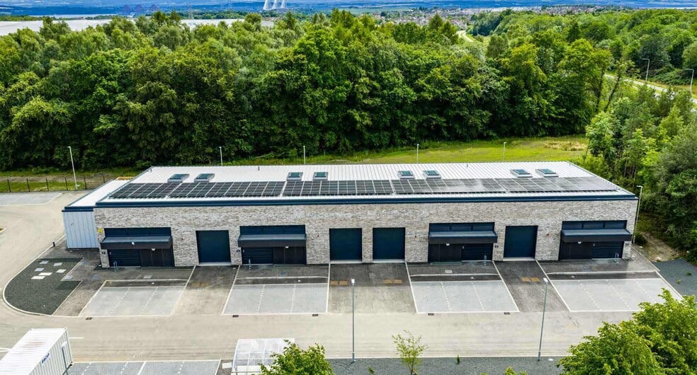 Sandpiper Dr, Dunfermline to rent - Building Photo - Image 3 of 6