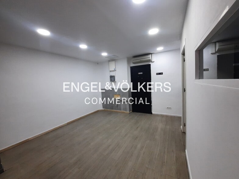 Carrer de Constància, 7, Esplugues de Llobregat, Barcelona for sale - Interior Photo - Image 3 of 4