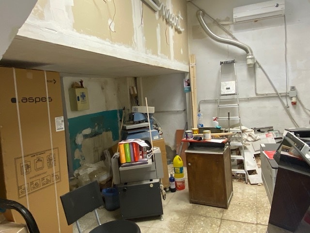 Madrid, MAD 28017 - Unit Pta. B -  - Interior Photo - Image 1 of 6