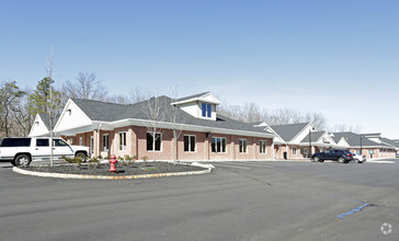 2380 US Highway 9, Howell, NJ for rent Primary Photo- Image 1 of 5