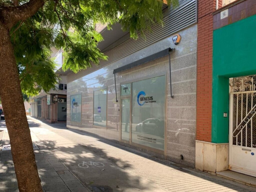 Retail in Amposta, Tarragona to rent Building Photo- Image 1 of 5